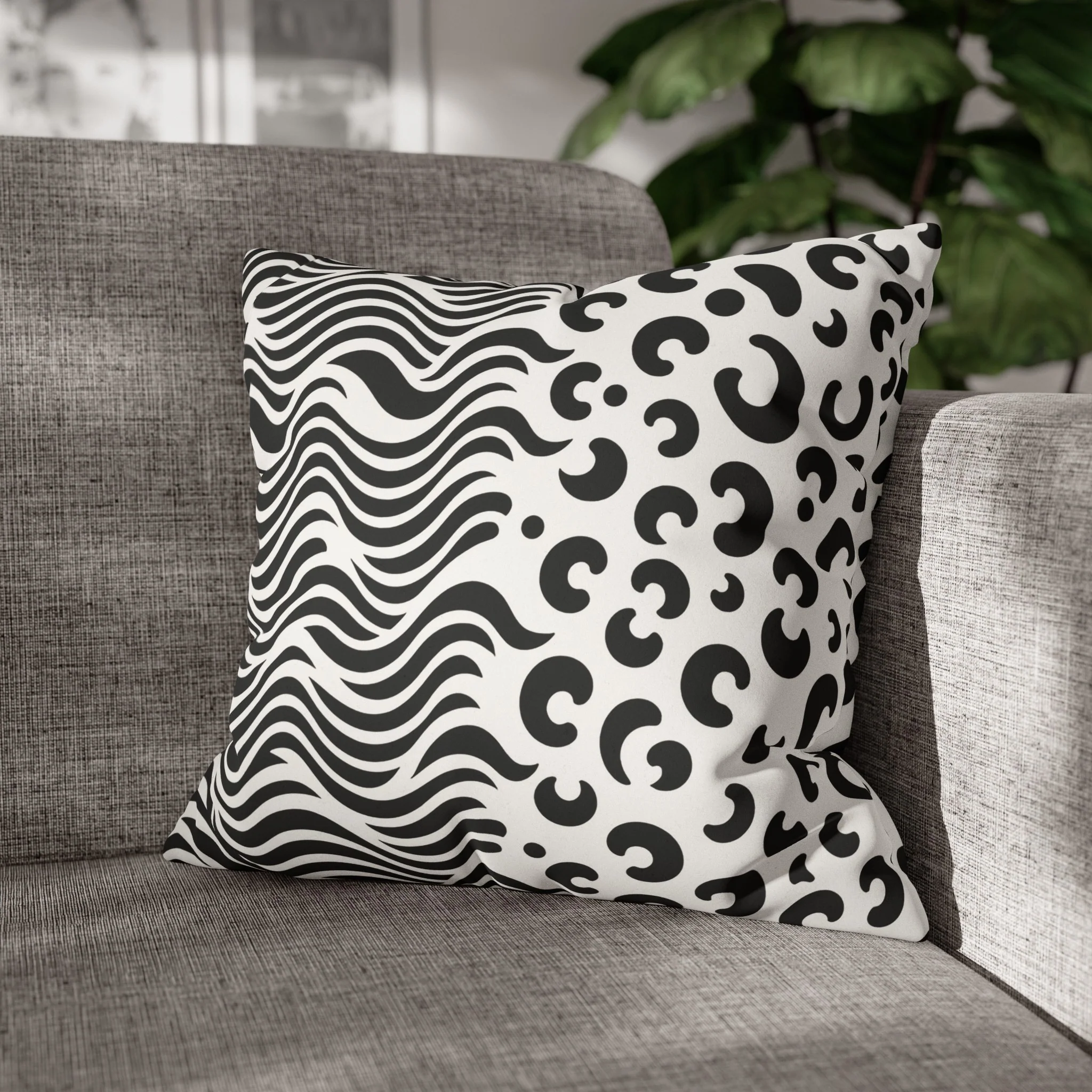 Is that a Cheetah Double Sided Cushion? - Image 23