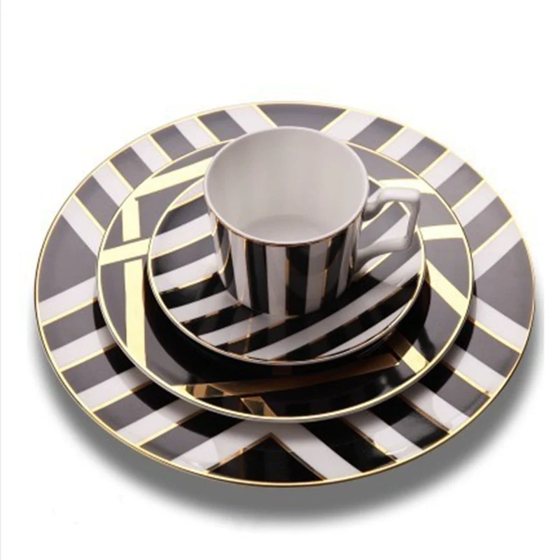 Luxe Ceramic Dinnerware Set with Gold Accents - Image 3