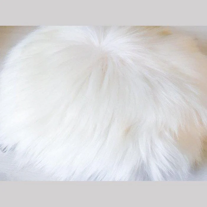 Round Sheepskin Cushion - Image 4